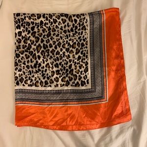 Large cheetah/leopard print scarf